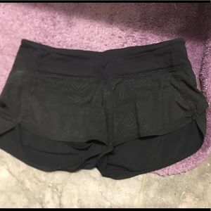 Lululemon Run Speed Short in Peacock Lace